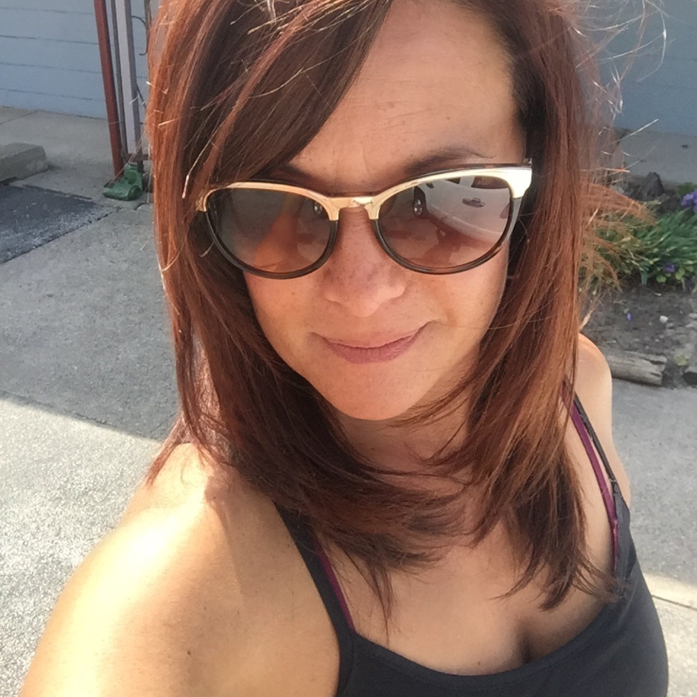 Meet your Posher, Cathy